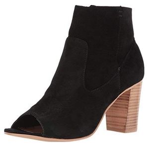 Steve Madden booties